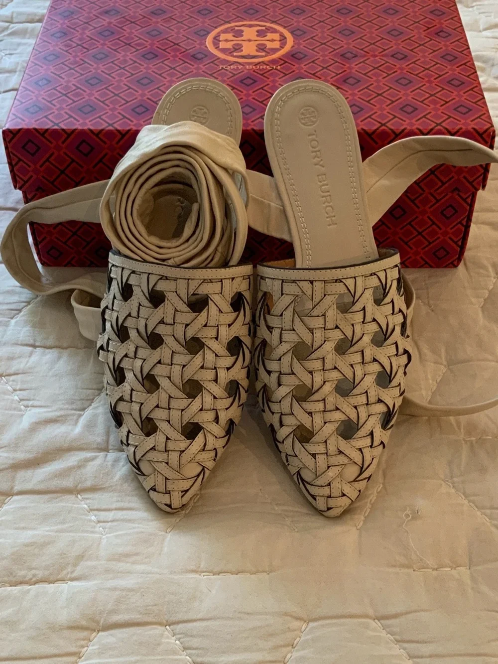Tory Burch Basketweave Wrap Flat (Calf Leather/Soft Nappa Leather) Size 7.5